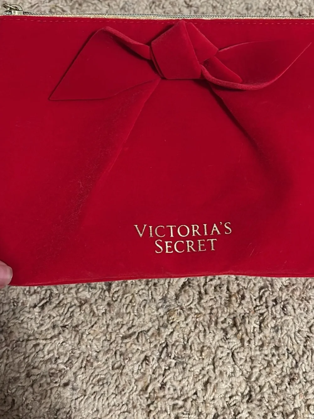 Victorias Secret soft red